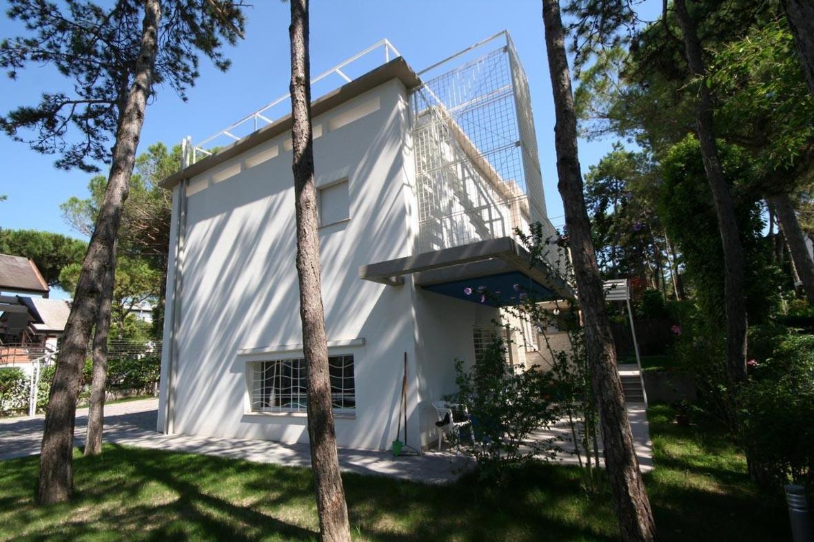 Ba - Carla Apartments - Modern Apartments - Линьяно-Саббьядоро Экстерьер фото